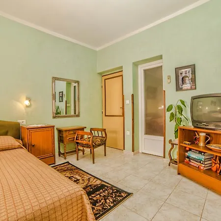 Dorel & Dinko 4401 Apartamento Rovinj
